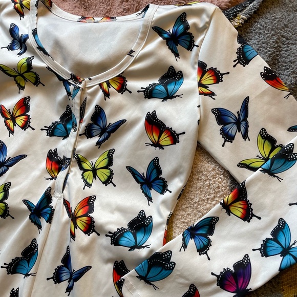 Y2K Rainbow Butterfly Romper - Picture 2 of 9